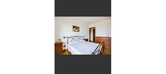 4 rooms House in Cunardo, Italy No. 378190 6