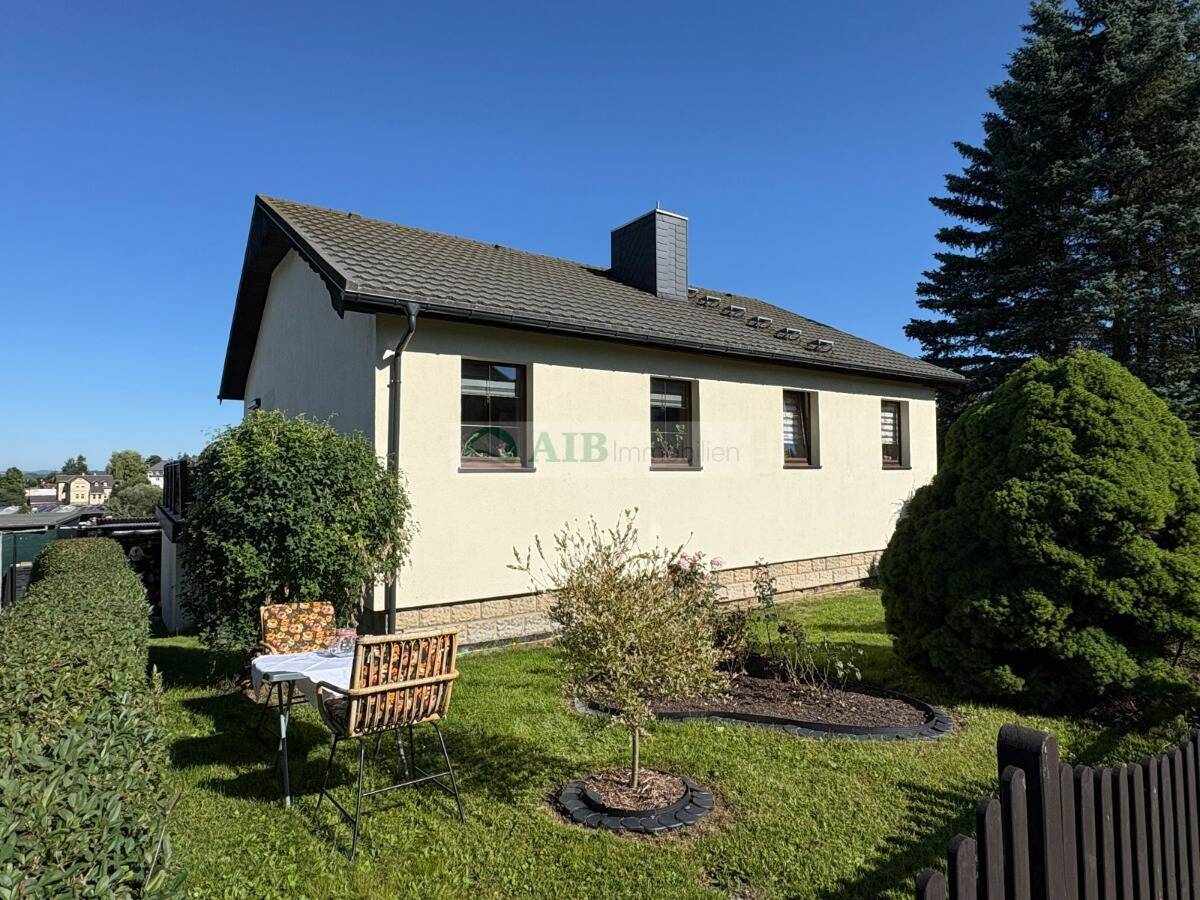 6 rooms House in Erzgebirgskreis, Germany No. 371374