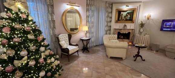 6 rooms House in Pagani, Italy No. 231090 3