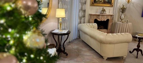 6 rooms House in Pagani, Italy No. 231090 5