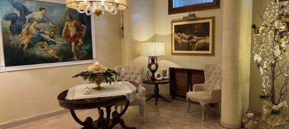 6 rooms House in Pagani, Italy No. 231090 4