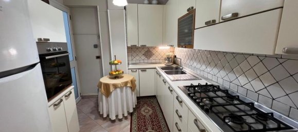 6 rooms House in Pagani, Italy No. 231090 14