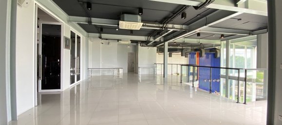 3 bedrooms Commercial property in Chiang Mai, Thailand No. 23307 16