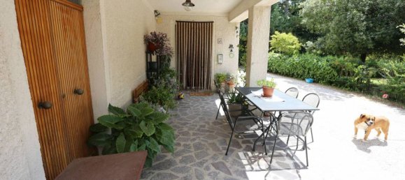 7 rooms House in Gubbio, Italy No. 290250 12