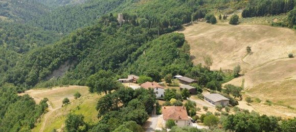 7 rooms House in Gubbio, Italy No. 290250 9