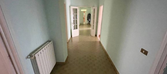 7 rooms House in Gubbio, Italy No. 290250 17