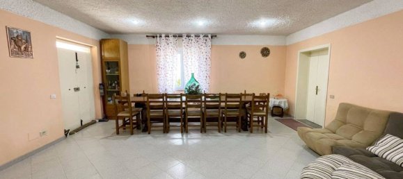 7 rooms House in Gubbio, Italy No. 290250 14