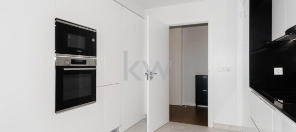 3 chambres Appartement à Cascais, Portugal No. 32216 19