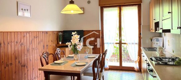 4 rooms Apartment in San Pietro in Cariano, Italy No. 310644 9