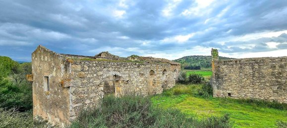 10 rooms House in Vittoria, Italy No. 113509 7