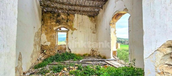 10 rooms House in Vittoria, Italy No. 113509 9