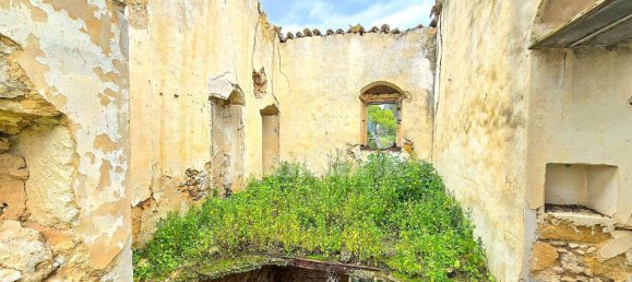 10 rooms House in Vittoria, Italy No. 113509 12