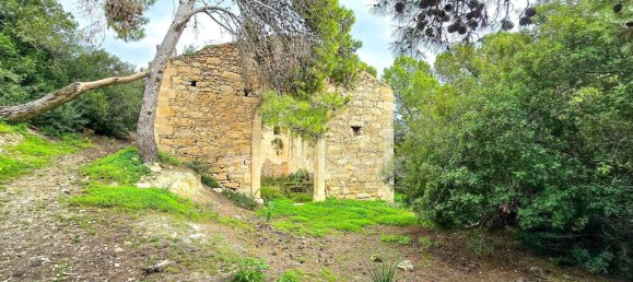 10 rooms House in Vittoria, Italy No. 113509 13