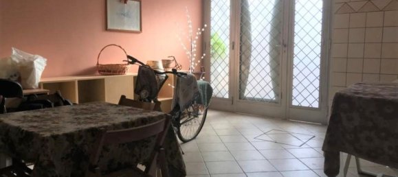 4 rooms House in San Prisco, Italy No. 176566 23