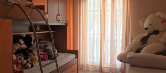 4 rooms House in San Prisco, Italy No. 176566 15