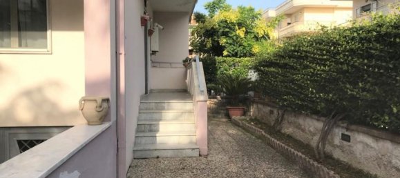 4 rooms House in San Prisco, Italy No. 176566 2