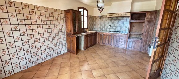 4 bedrooms Villa in Bompas, France No. 342236 3