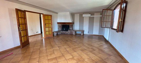 4 bedrooms Villa in Bompas, France No. 342236 2