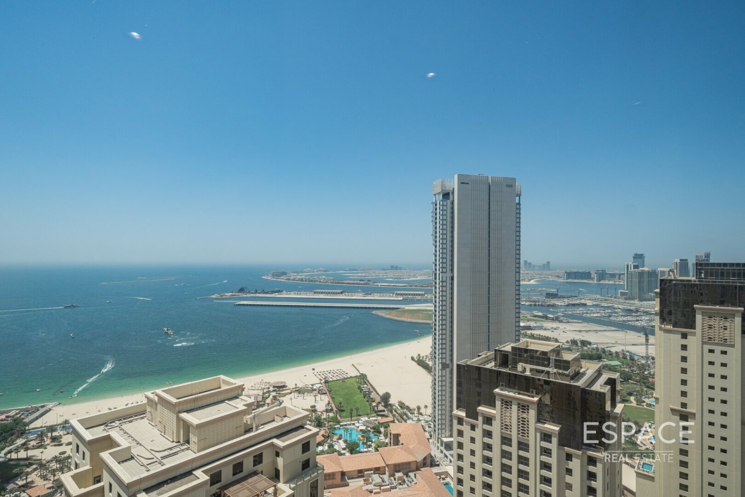 Armazém T2 em Jumeirah Beach Residence, UAE N.º 106217