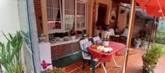 5 bedrooms Townhouse in Castro-Urdiales, Spain No. 182614 2