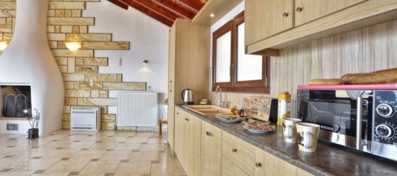 2 bedrooms Villa in Corfu, Greece No. 8184 6