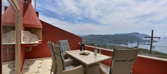 2 bedrooms Villa in Corfu, Greece No. 8184 10