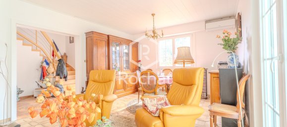 Дом с 3 спальнями в Аас, Франция № 231961 17