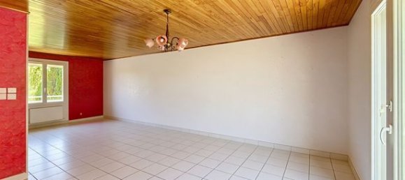 6 chambres Maison à Clairvaux-les-Lacs, France No. 355246 4