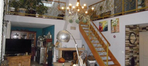 3 Schlafzimmer Haus in Deville, France, Nr. 49184 2