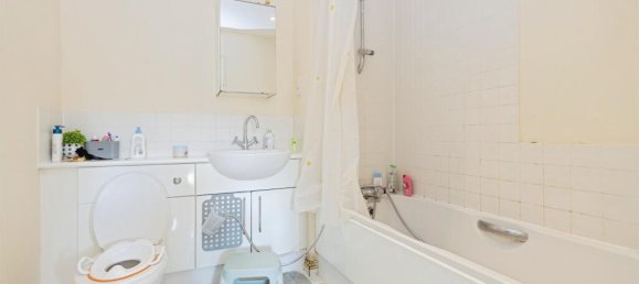 2 bedrooms Apartment in Watford, United Kingdom No. 6122 11