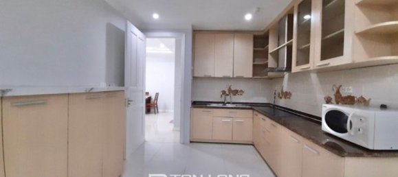3 bedrooms Apartment in Tay Ho, Vietnam No. 808 3