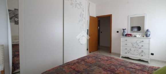 4 rooms Apartment in Brindisi, Italy No. 183879 20