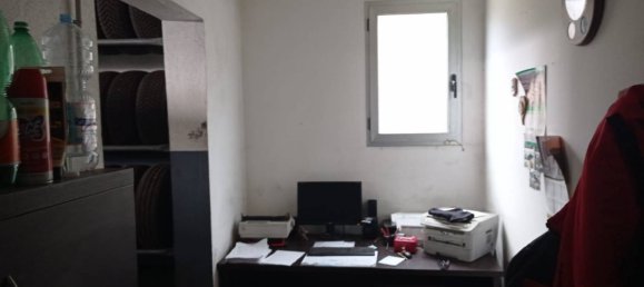 3 rooms Warehouse in Vietri di Potenza, Italy No. 29784 29