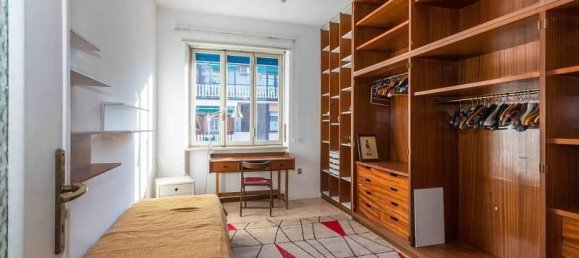 6 rooms Apartment in Turin, Italy No. 30103 21