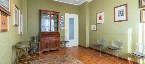 6 rooms Apartment in Turin, Italy No. 30103 26