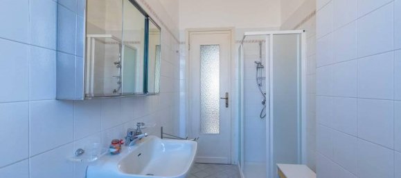 6 rooms Apartment in Turin, Italy No. 30103 6