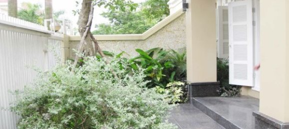 4 Schlafzimmer Villa in Tay Ho, Vietnam, Nr. 5716 2