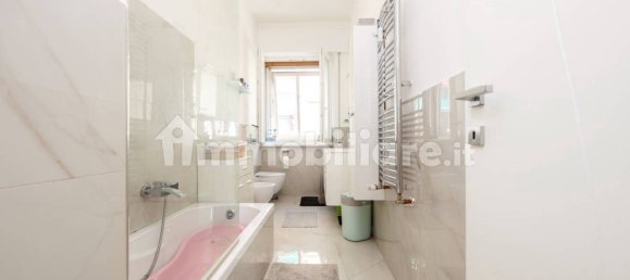 2 bedrooms Apartment in Genoa, Italy No. 264652 10