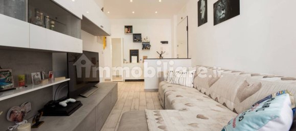 2 bedrooms Apartment in Genoa, Italy No. 264652 7