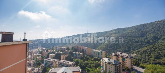 2 bedrooms Apartment in Genoa, Italy No. 264652 2