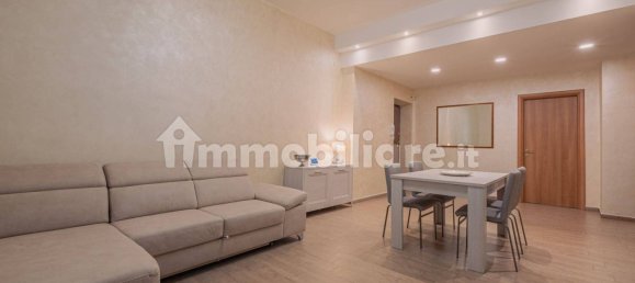 3 bedrooms Apartment in Rome, Italy No. 300945 4