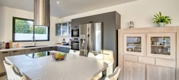 5 bedrooms House in Marsilly, France No. 333784 12