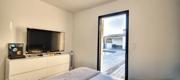 5 bedrooms House in Marsilly, France No. 333784 19