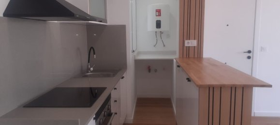 3 bedrooms Apartment in Valencia, Spain No. 145784 8