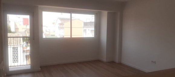 3 bedrooms Apartment in Valencia, Spain No. 145784 7