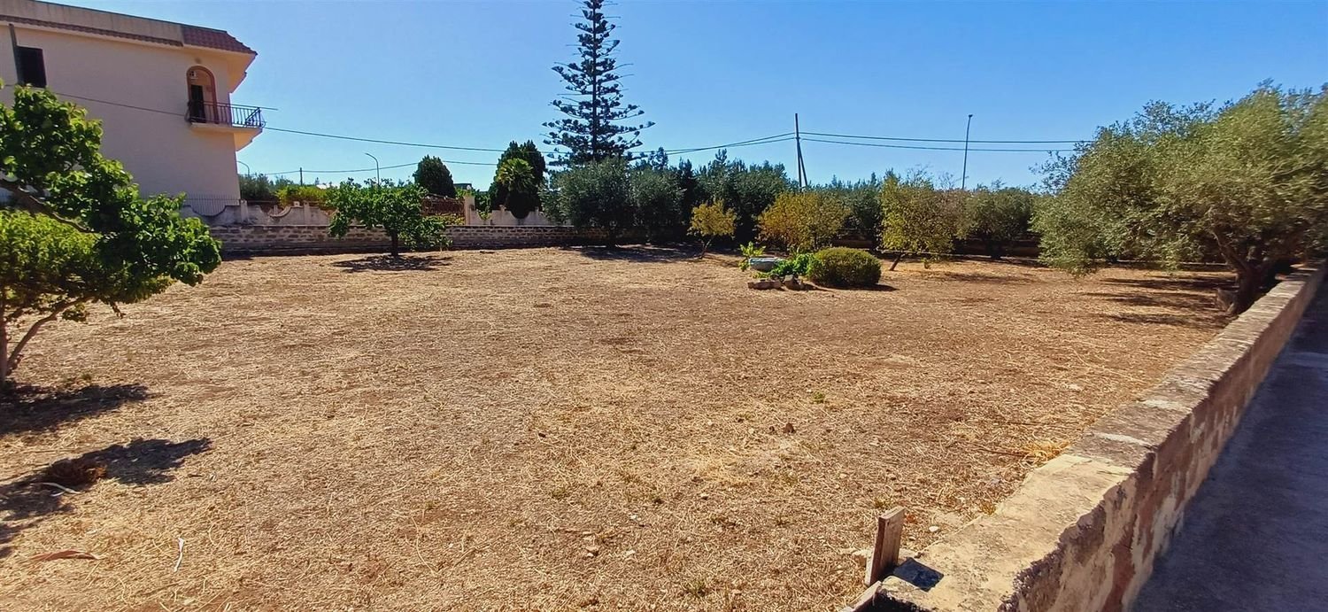  قطعة أرض في Sciacca, Italy رقم 403780