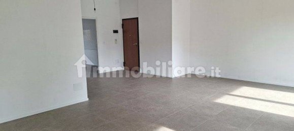 2 bedrooms Apartment in Turin, Italy No. 311475 6