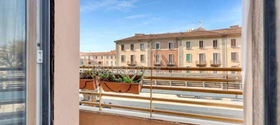 1 غرف نوم شقة في Milan, Italy رقم 248895 8