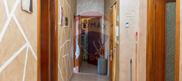 Apartamento de 5 dormitorios en Adrano, Italy No. 138873 8