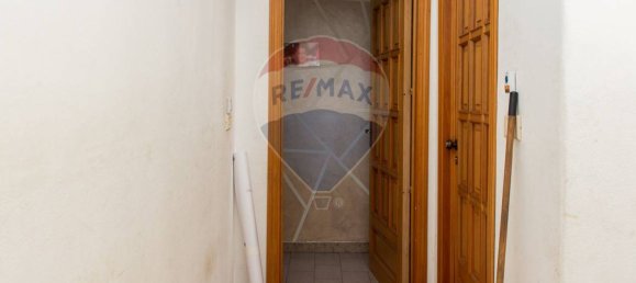Apartamento de 5 dormitorios en Adrano, Italy No. 138873 6